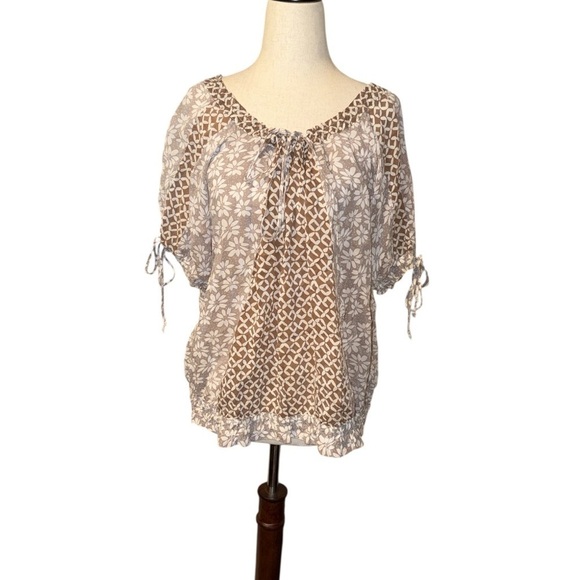 Johnny Was Tops - Johnny Was Tan and Cream Geometric Blouse